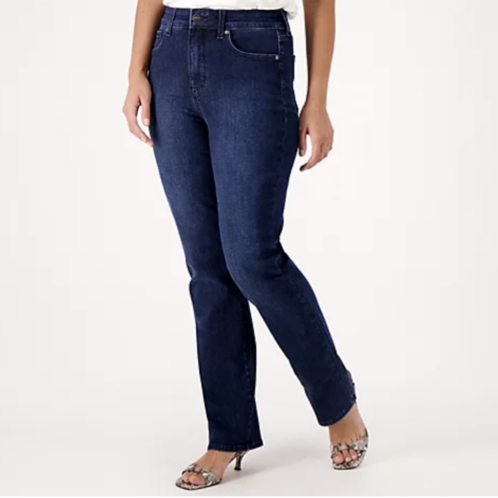 New with tags NYDJ Marilyn Jeans Size 24